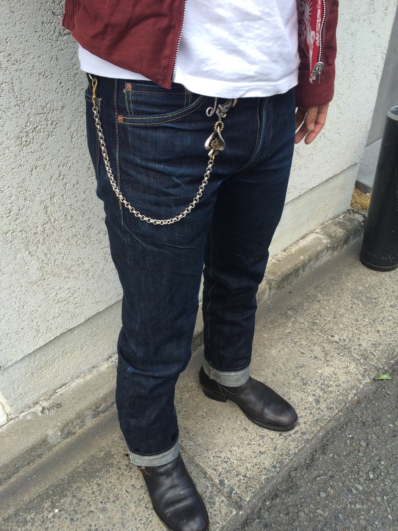 1.Lewis Jeans 1.jpg